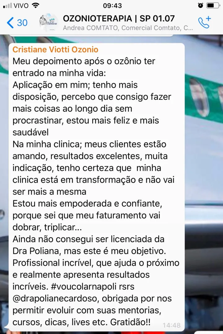 Print de mensagem de Cristiane Viotti em grupo de WhatsApp: depoimento sobre mais disposição, clientes amando os resultados, muita indicação, clínica em transformação e confiança de que o faturamento vai dobrar, agradecendo à Dra. Poliane pelas mentorias, cursos, dicas e lives